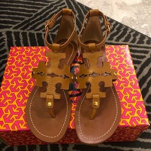 [NWT] TORY BURCH ROYAL TAN SANDALS SIZE 8